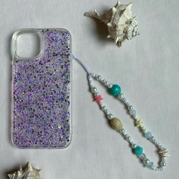 5/$20 ENTIRE SHOP CLEARANCE “Oceana” handmade beaded phone strap 🌊✨🐚 - Picture 8 of 8